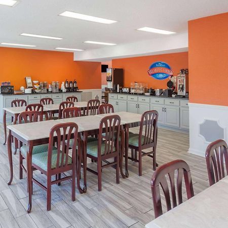 เบย์มอนต์ บาย วินด์แฮม ฟลอเรนซ์/มัสเคิล โชลส์ Motel ภายนอก รูปภาพ